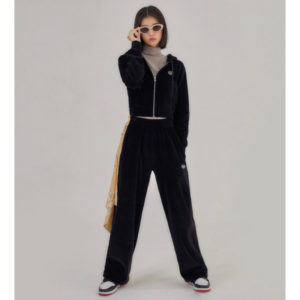 muah muah / POINT VELVET TRAINING PANTS 2color
