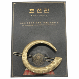 Pin of Joseon Halfmoon Clip Hairpin – Korean Heritage Inspired Half-Moon Souvenir Hair Clip, Hypoallergenic